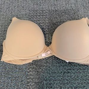 Victoria Secret 38D push-up bra